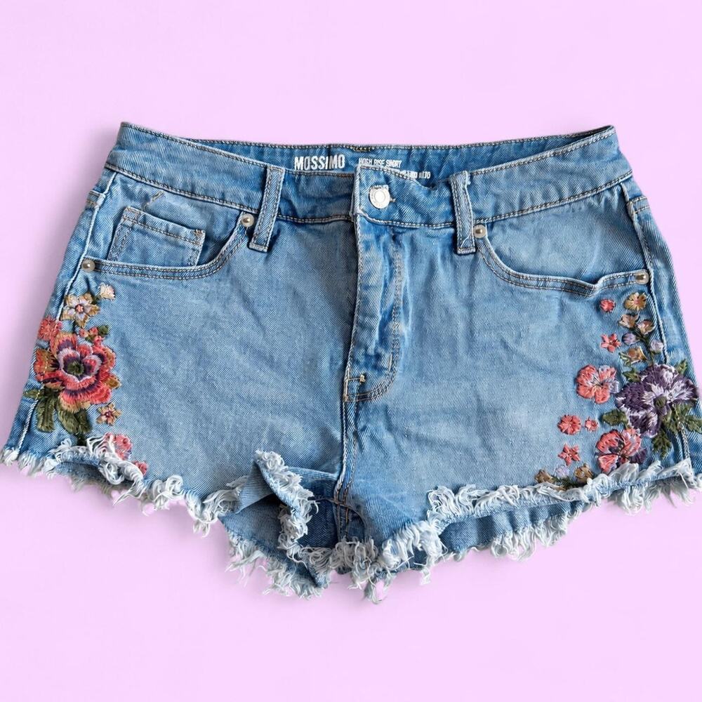 Mossimo embroidered floral denim shorts